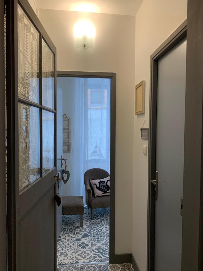 La Cour Pavee, T2 Lumineux, Cosy, Confort 55 M2 Saint-Léonard-de-Noblat エクステリア 写真